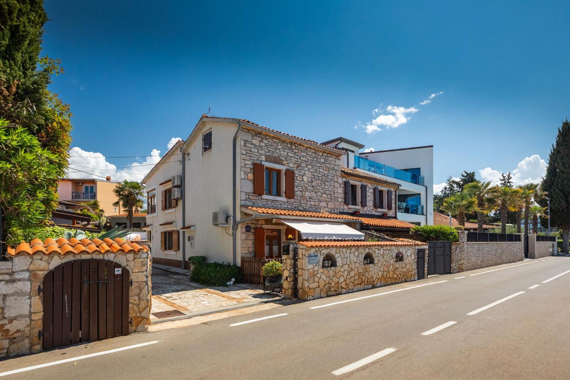 Beach House - Sea Breeze Porec Luaran gambar