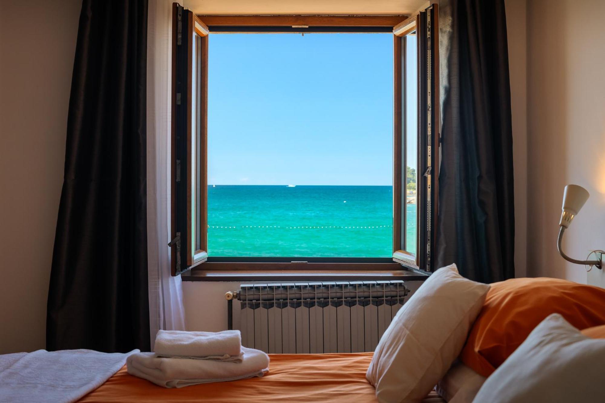 Beach House - Sea Breeze Porec Luaran gambar