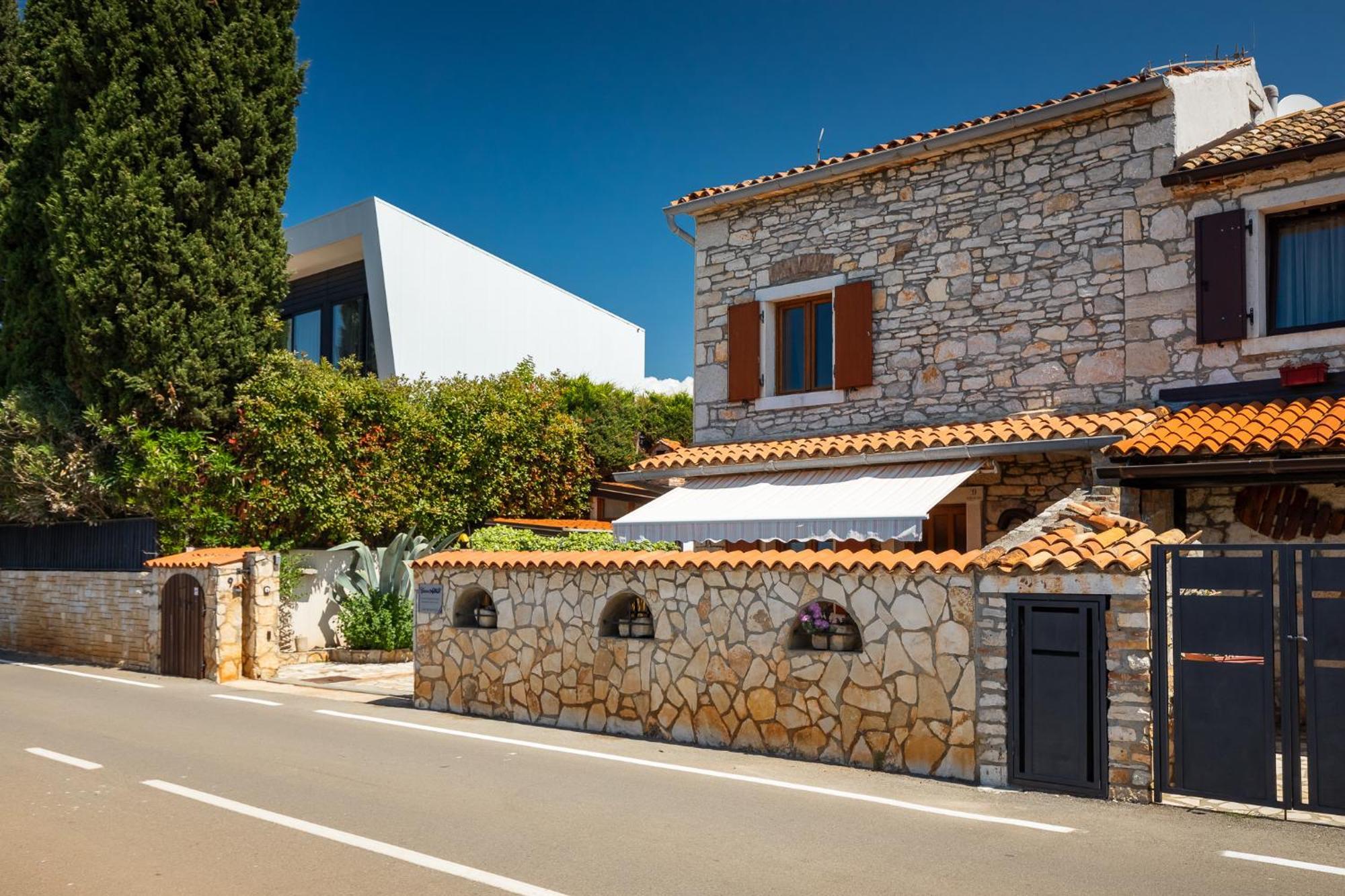 Beach House - Sea Breeze Porec Luaran gambar